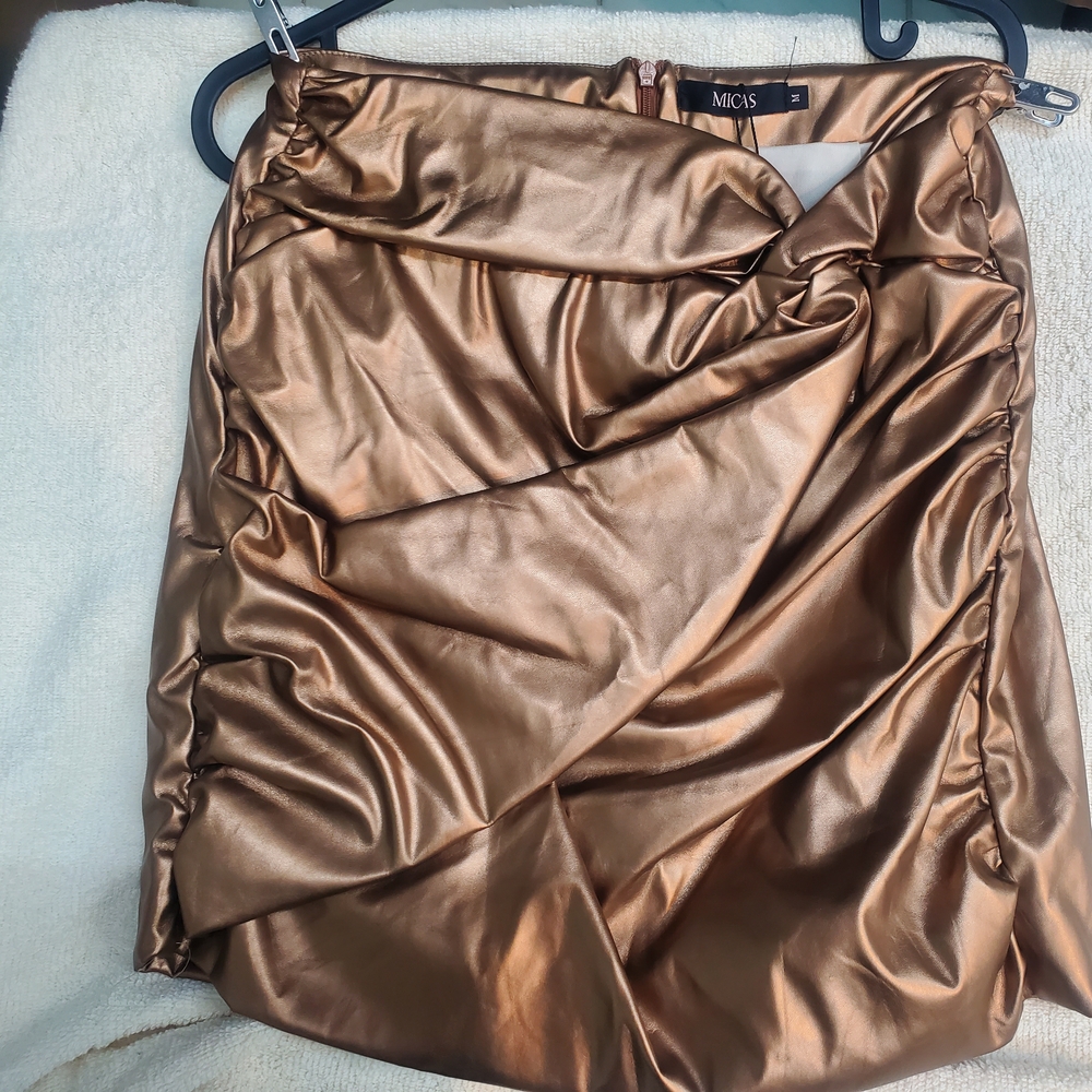Bronze Skirt